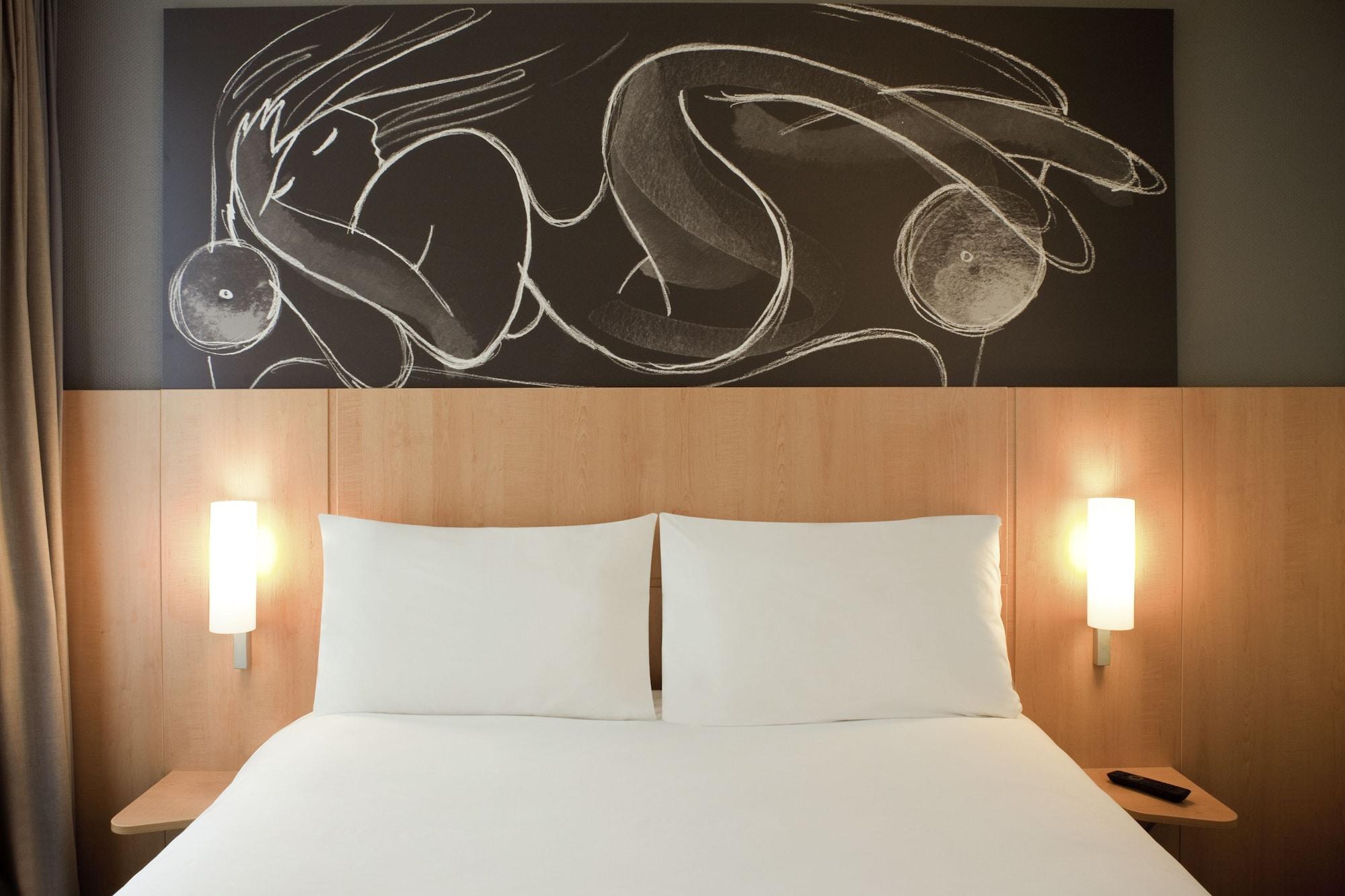 B&B Hotel Orly Rungis Aeroport 3 Etoiles Exteriör bild
