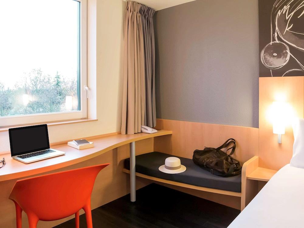 B&B Hotel Orly Rungis Aeroport 3 Etoiles Exteriör bild